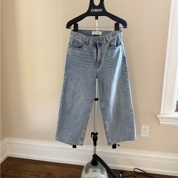 Denim Forum Denim - Denim Forum 90s’ Loose fit Low Rise Wide Leg Crop Jeans